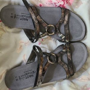 Multi Color Noat Velcro Fit Sandals